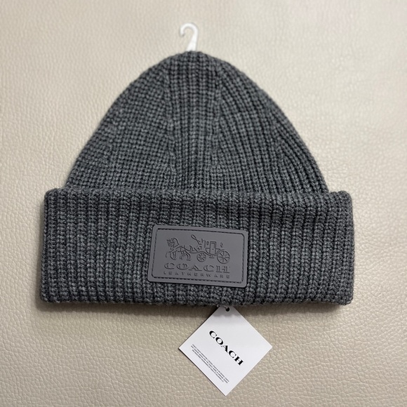 NWT - Coach Rubber Logo Patch Roll Up Wool Blended Beanie - Picture 1 of 6